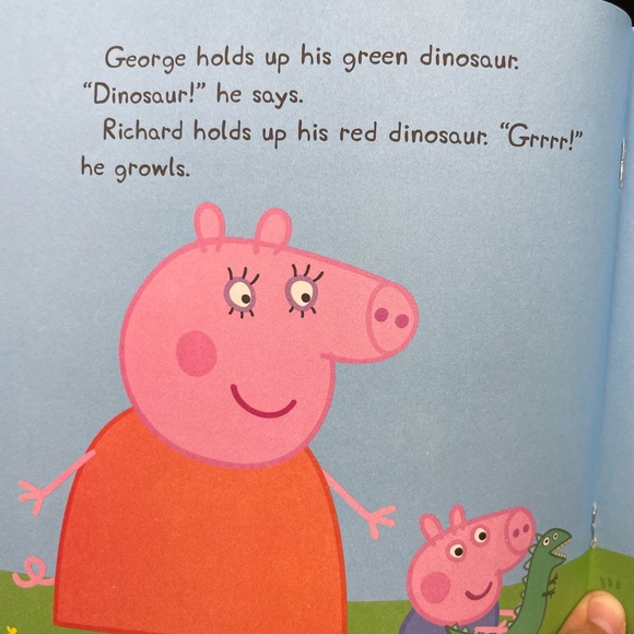 Peppa pig learning to share scholastic paperback book - Picture 4 of 7
